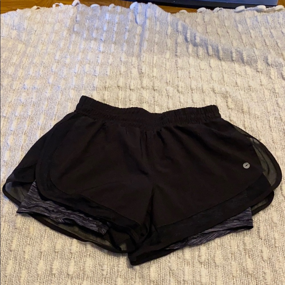 Athletic shorts